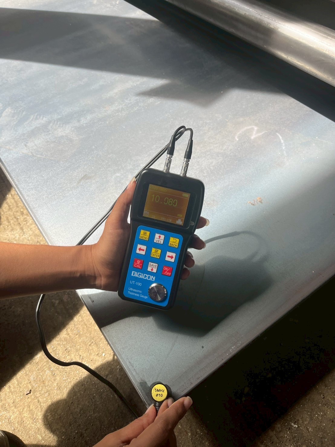 ตรวจสอบความหนาแผ่นเหล็กสำหรับงานซ่อมถัง